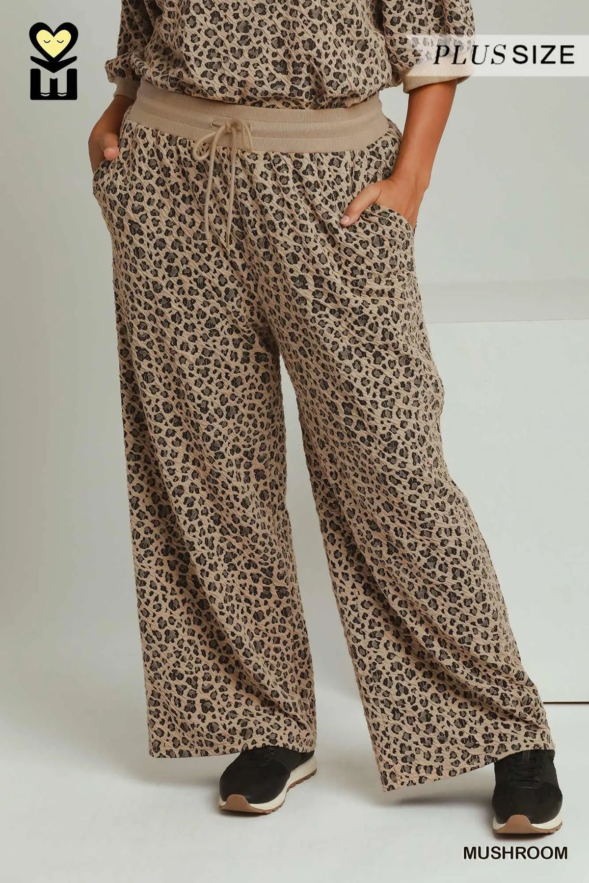 Leopard Jacquard Straight Pants