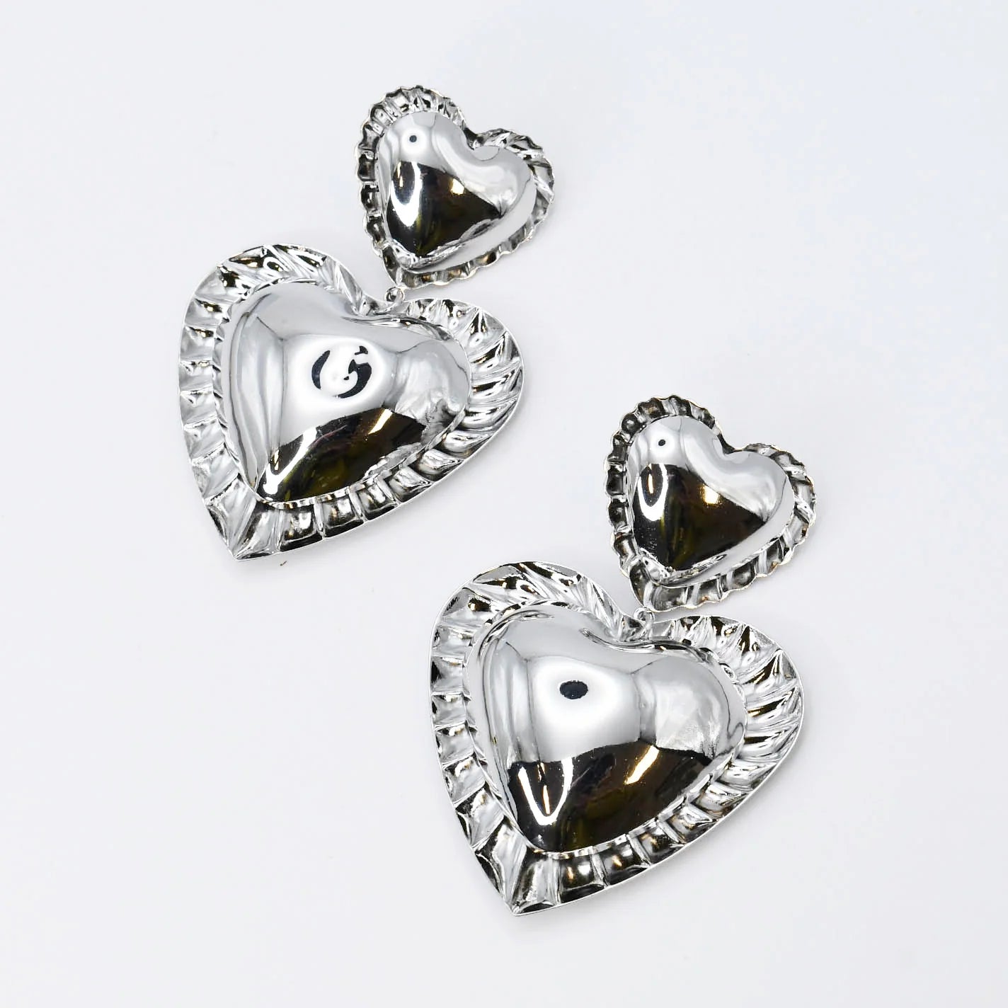 Treasure Jewels The Holly Heart Earring