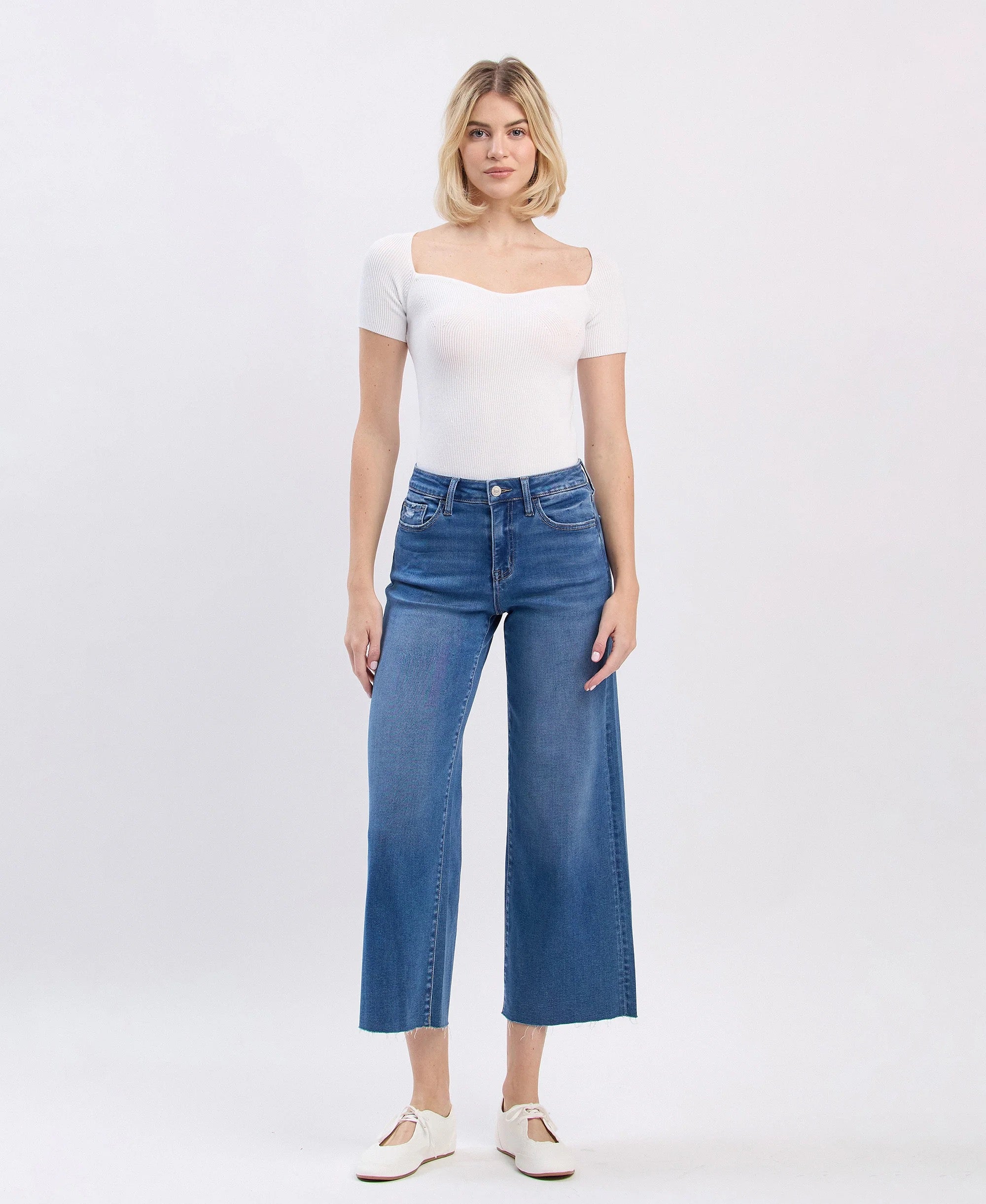 Vervet Wide Crop Jean