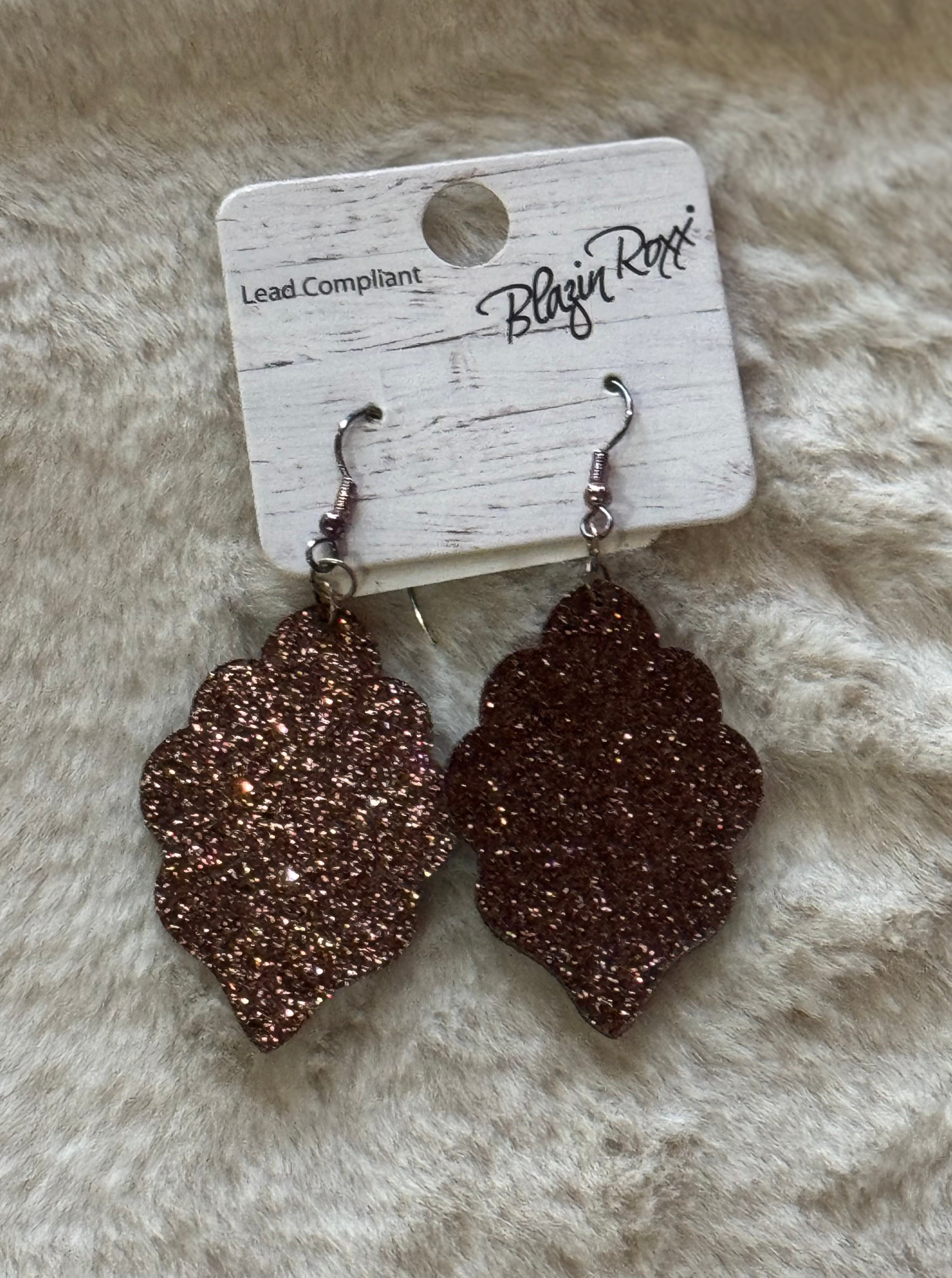 Dangle-Style Brown Glitter Earring