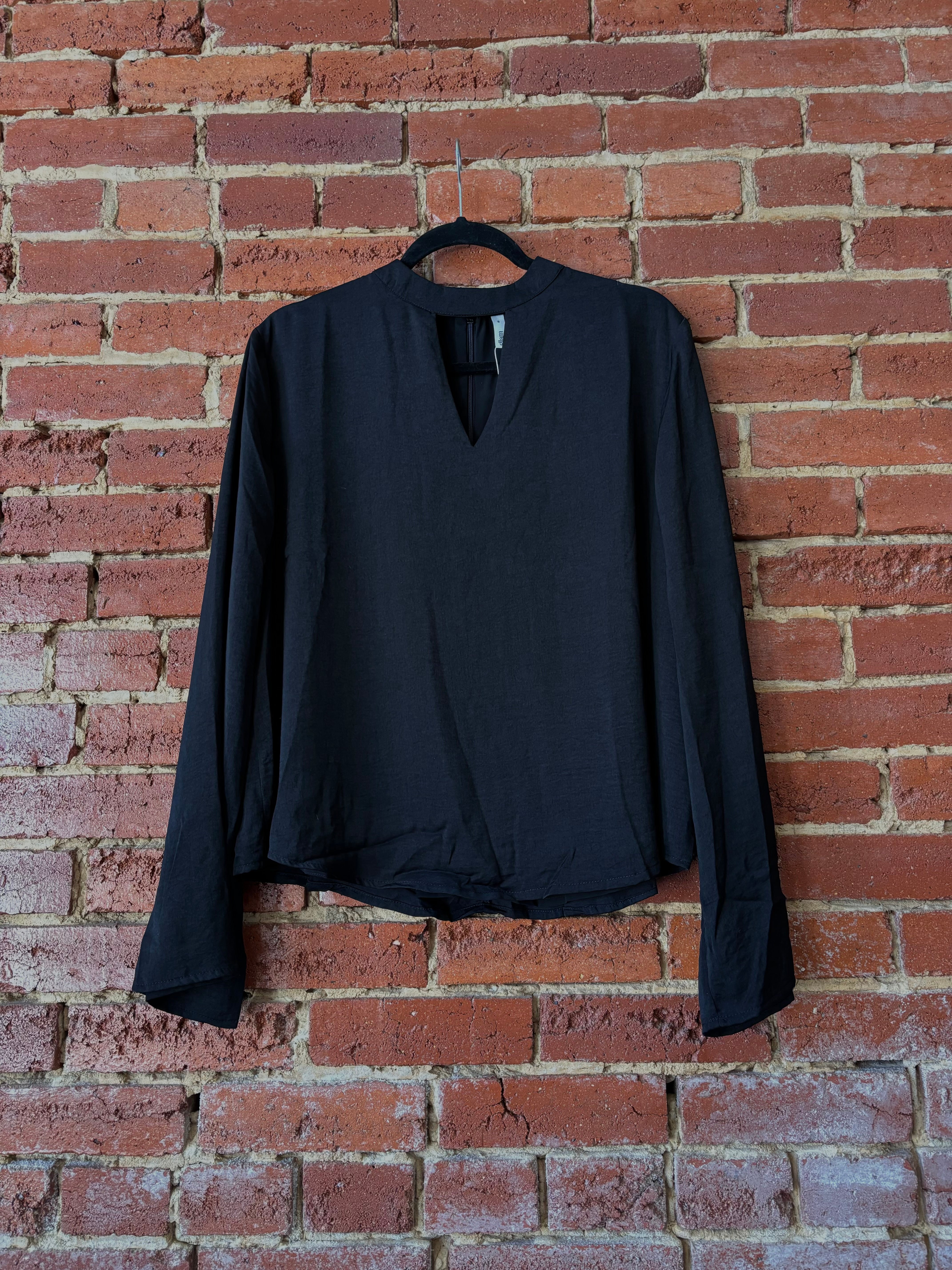 Black longsleeve top