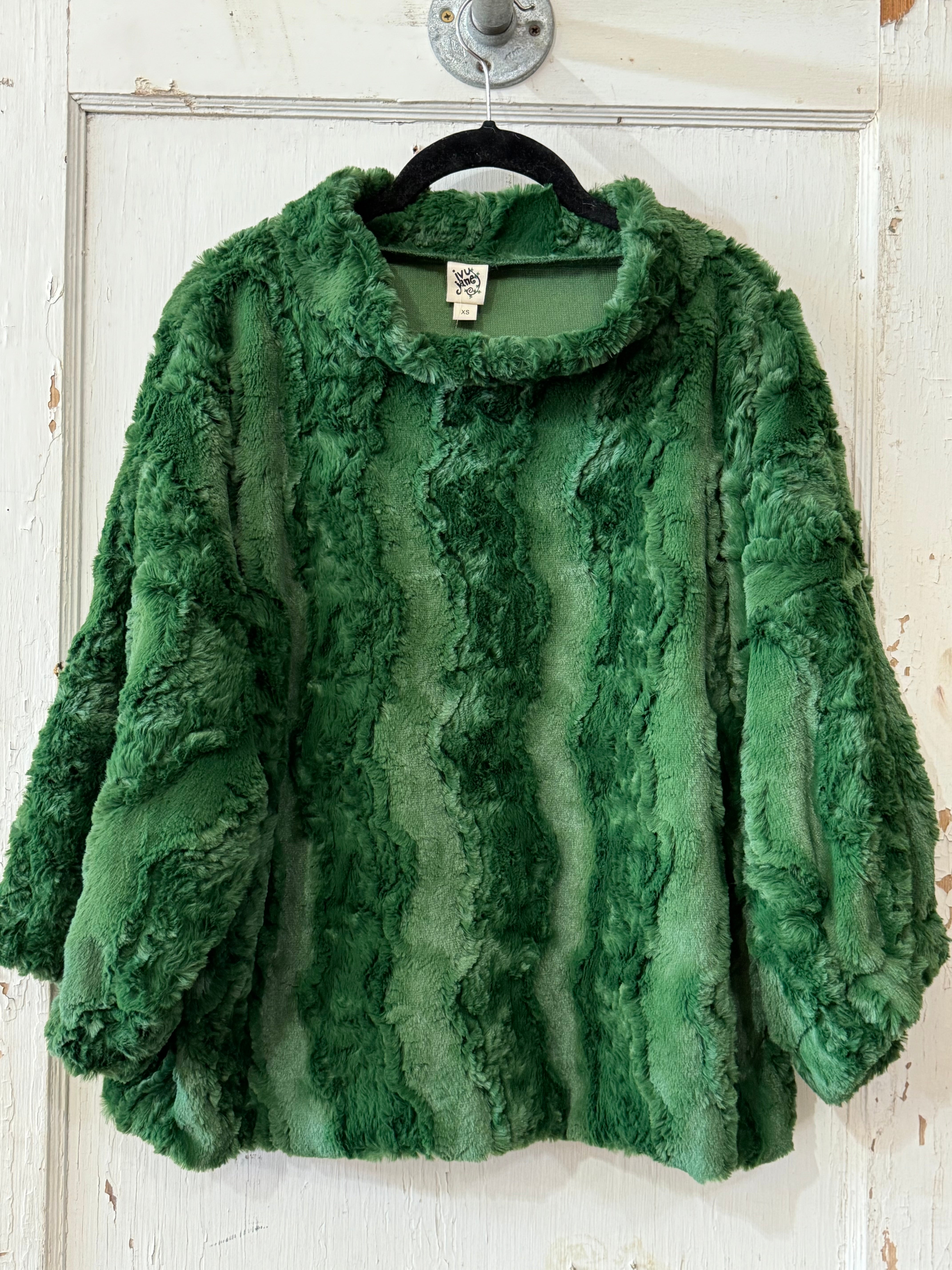 Ivy Jane Poof Sleeve Faux Fur Popover