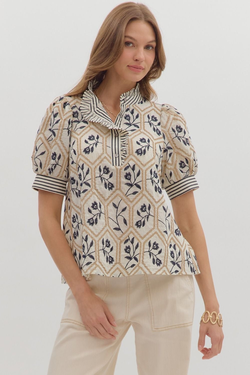 Floral pattern embroidered top