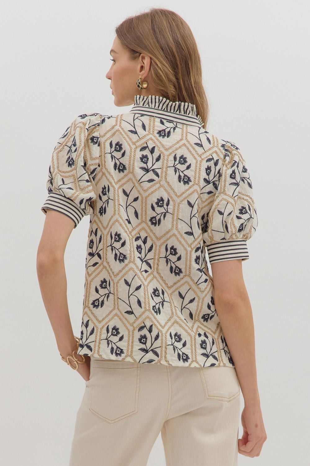 Floral pattern embroidered top