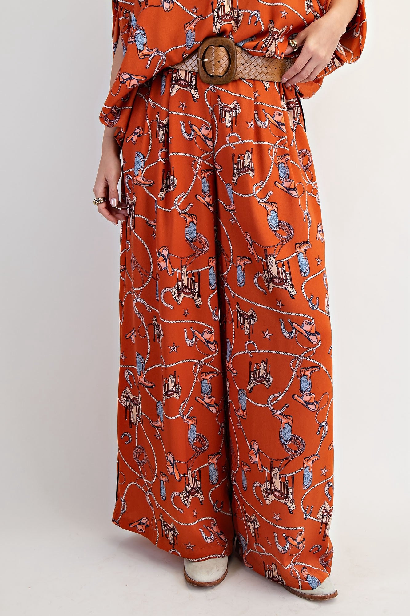 WESTERN PRINTED MIRABELLE SATIN PANTS