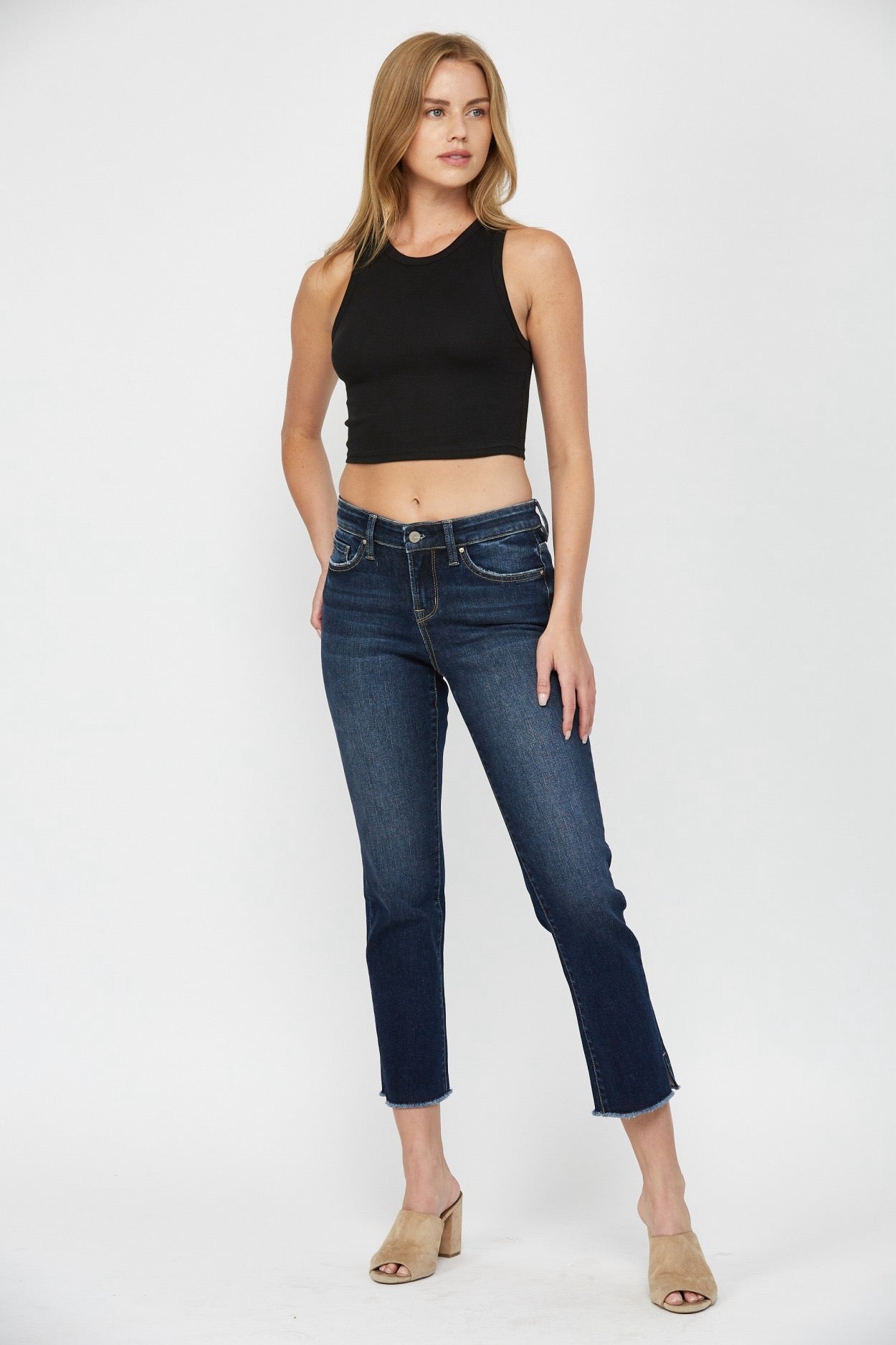 Freestyle Mid Rise Dark Crop