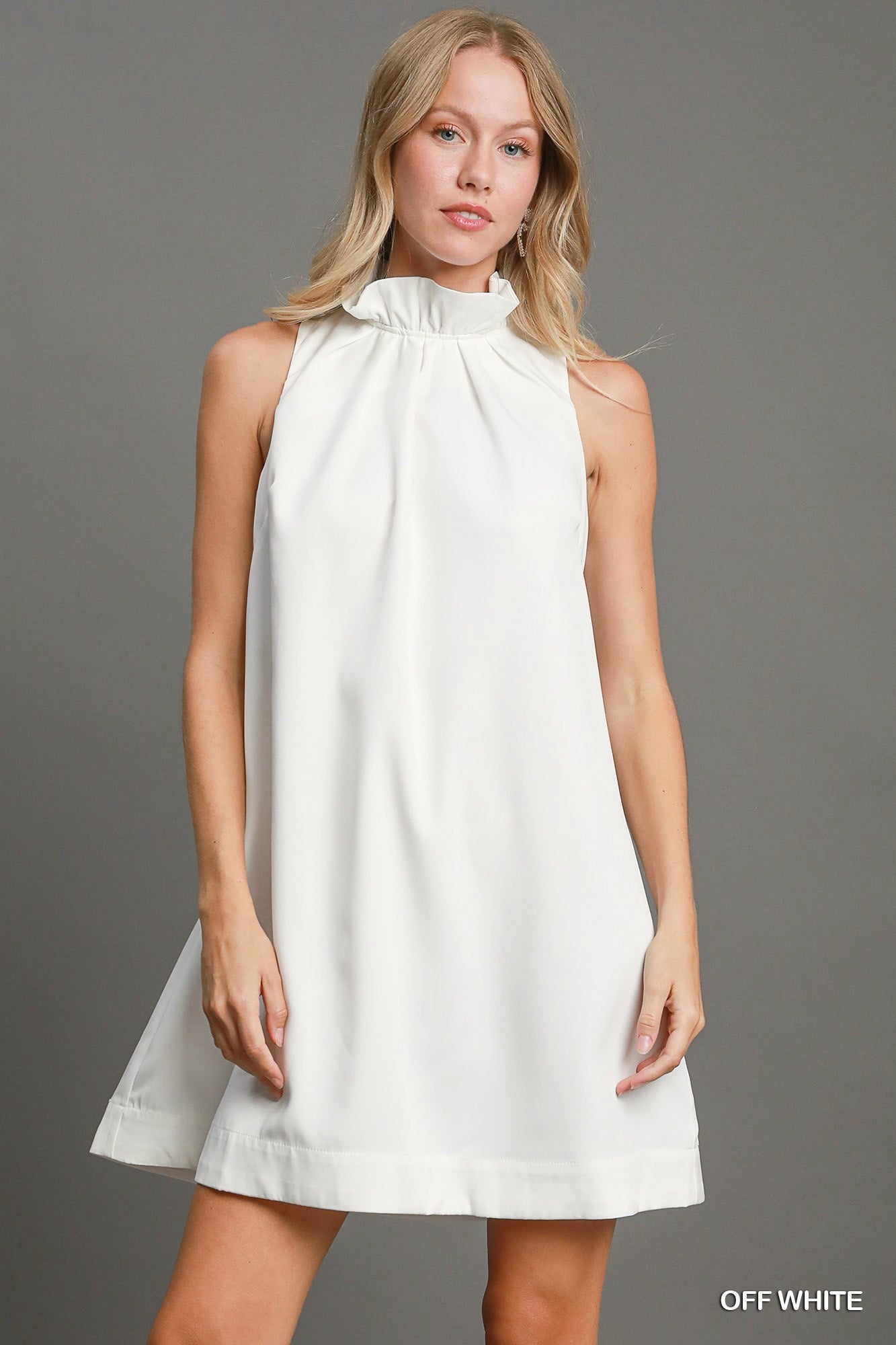 Off-White Back Bow Tie Swing Dress