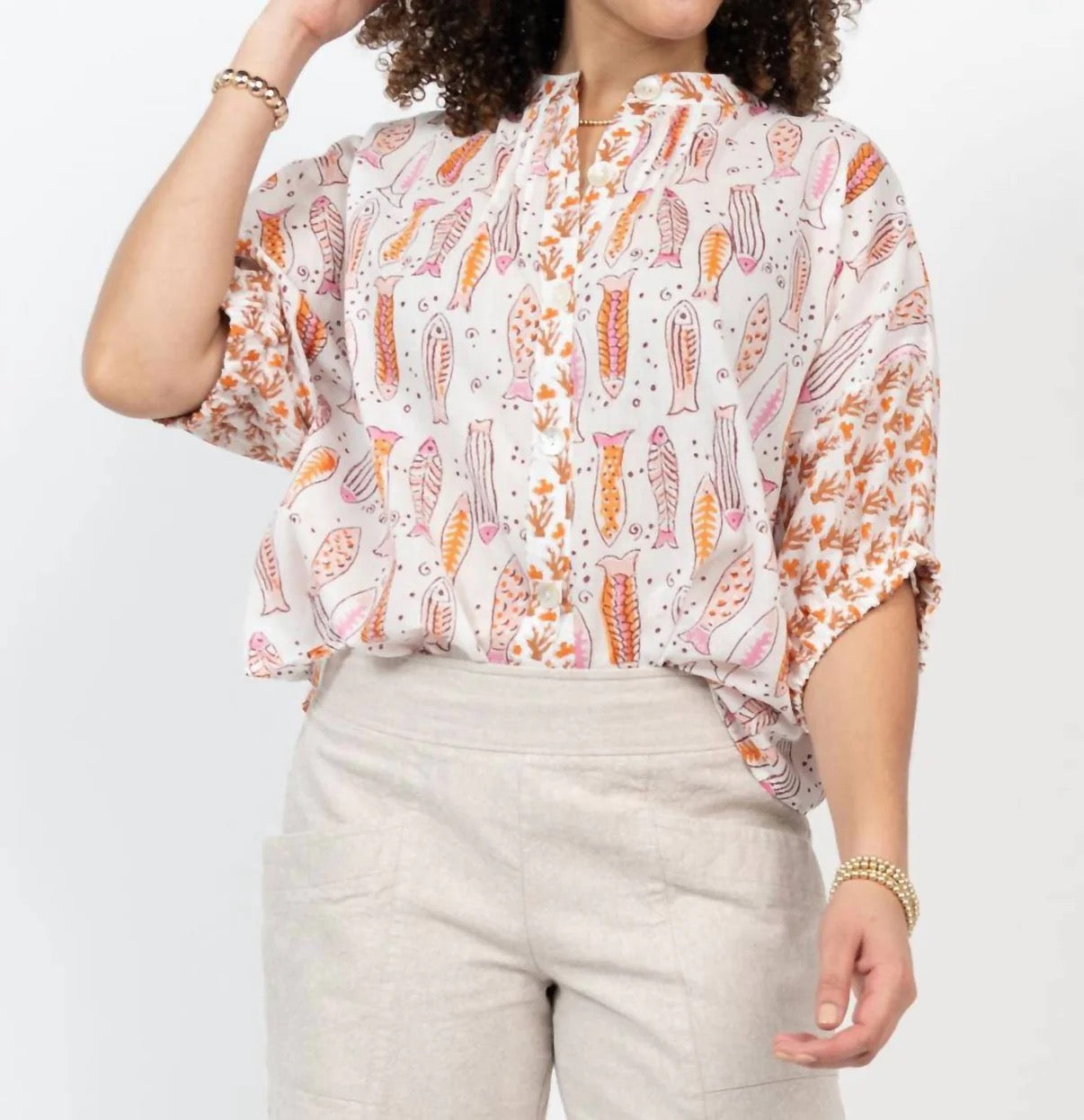 Ivy Jane Coral Fish Top