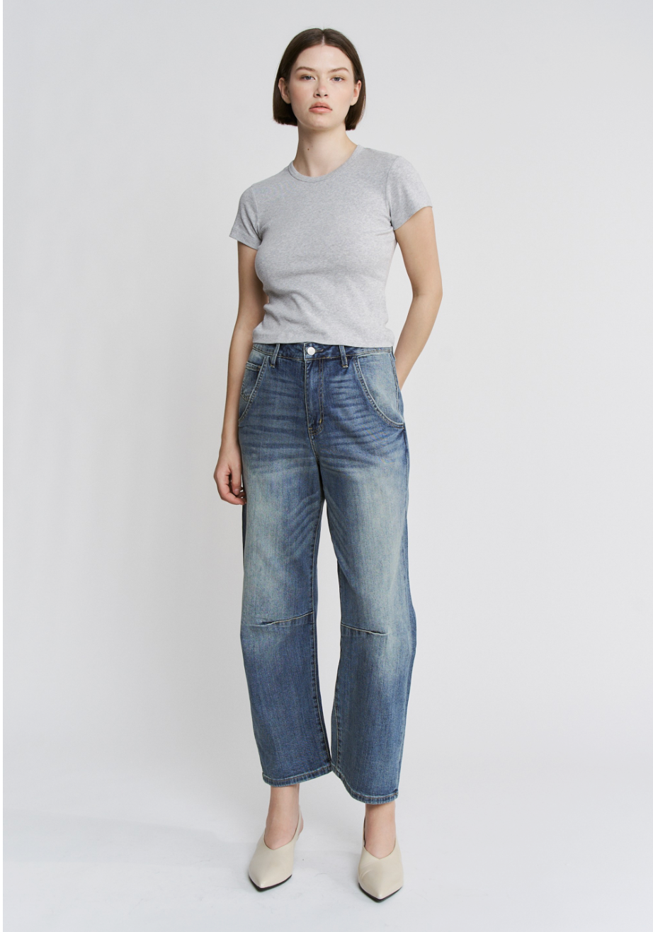 Super High Ankle Barrel-leg Jeans